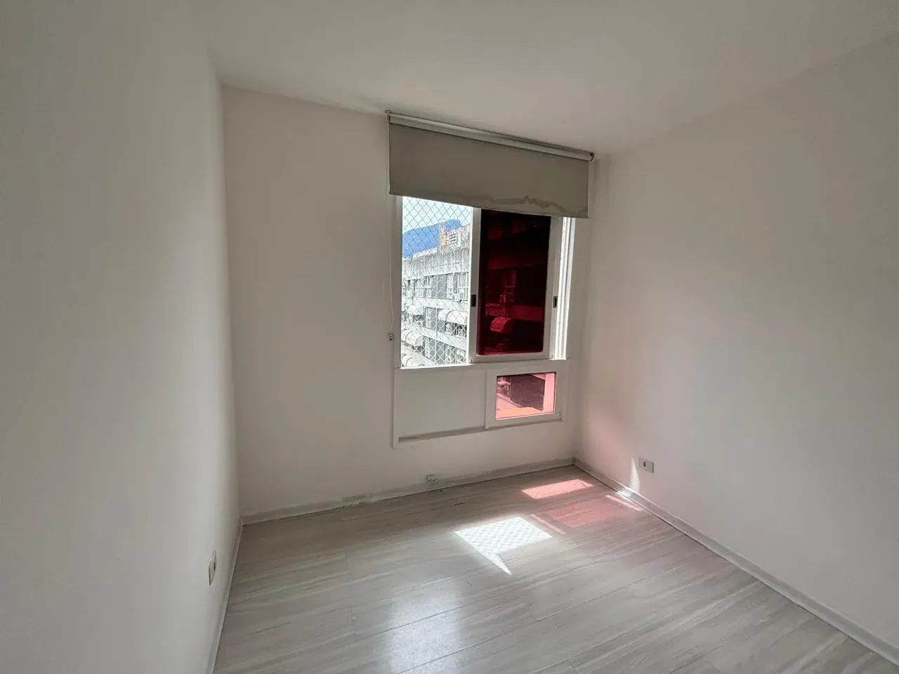 Apartamento de 104 m² no 13º andar com 4 quartos — photo 10