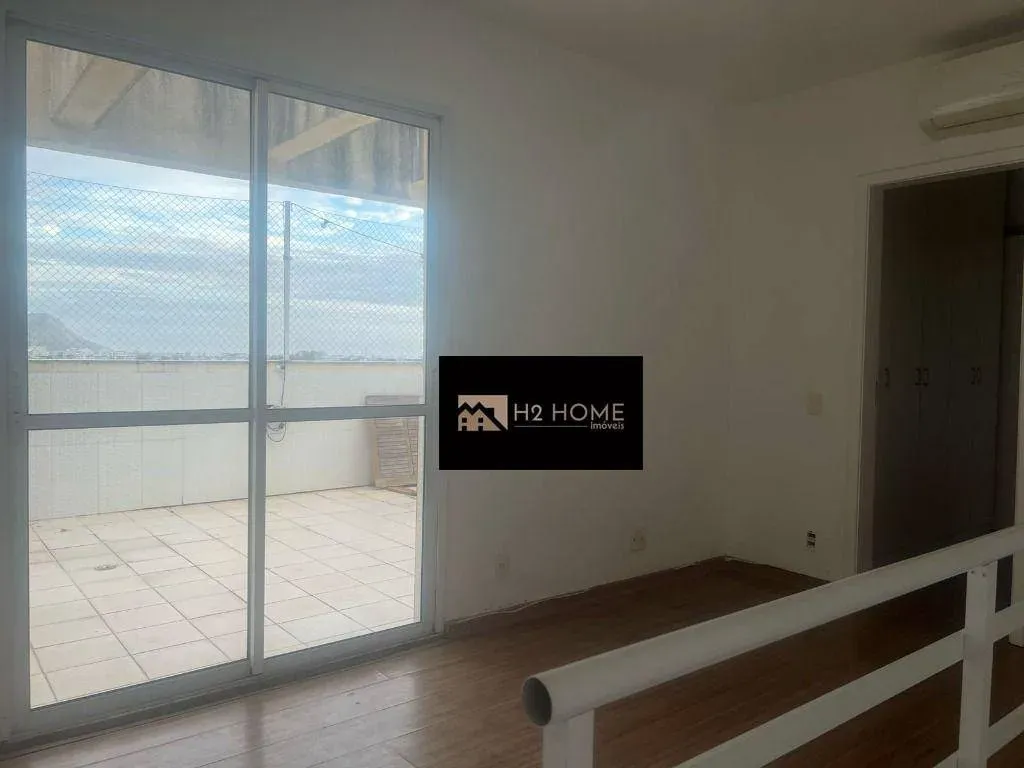 Penthouse with 160 m² and an enclosed balcony — photo 14