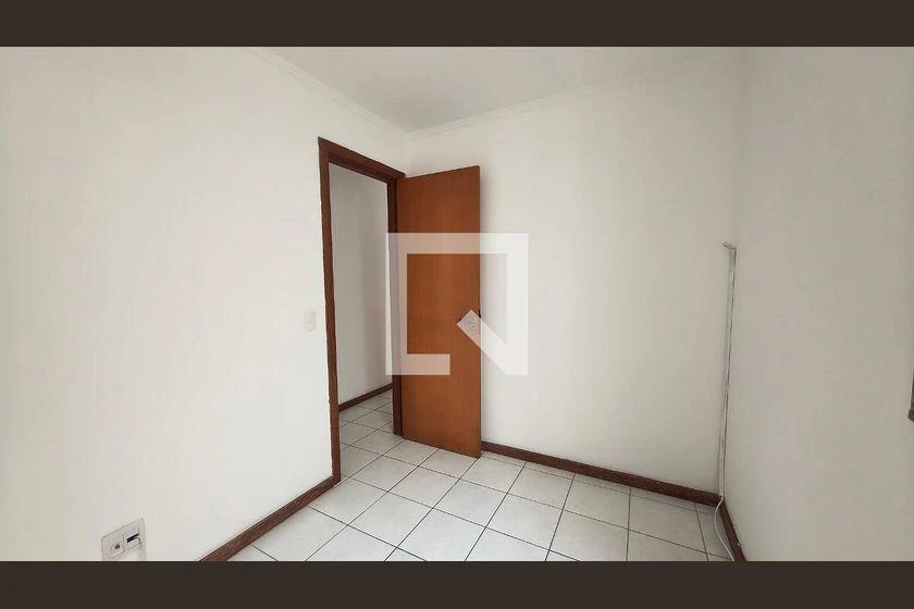 Квартира з 3 спальнями, у будинку є басейн — photo 26