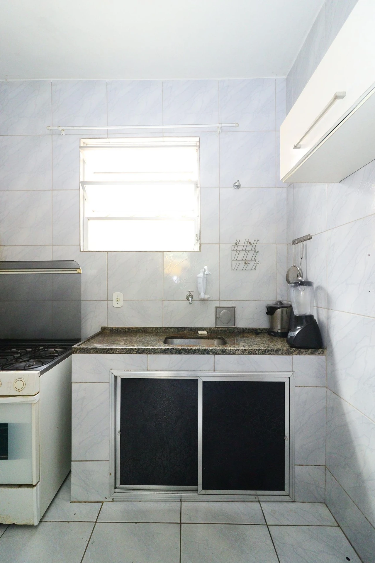 Casa de 2 quartos com jardim, Bangu — photo 18