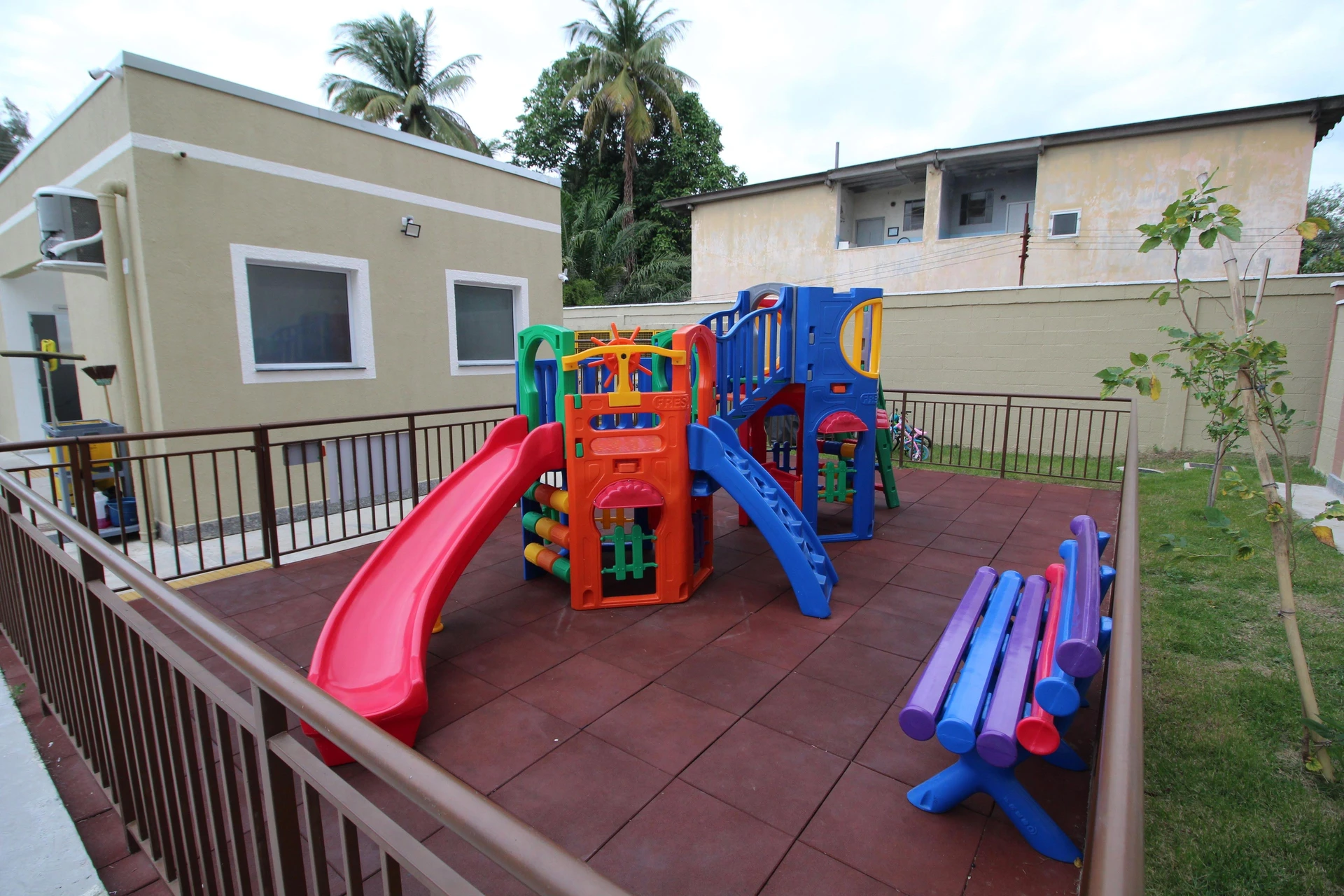 Apartamento mobiliado com 2 quartos e piscina no condomínio — photo 11