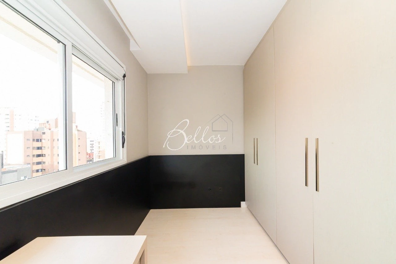 Apartment, 77 m², with a glass-enclosed balcony — photo 8
