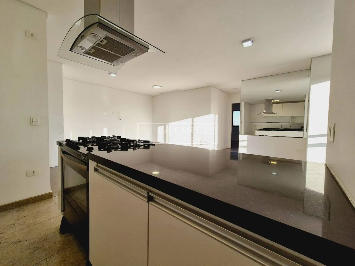 115 m² apartment with 2 bedrooms and an open-plan kitchen — photo 21