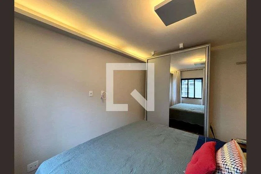 Renovated 2-bedroom apartment with city view, 85 m² — photo 7