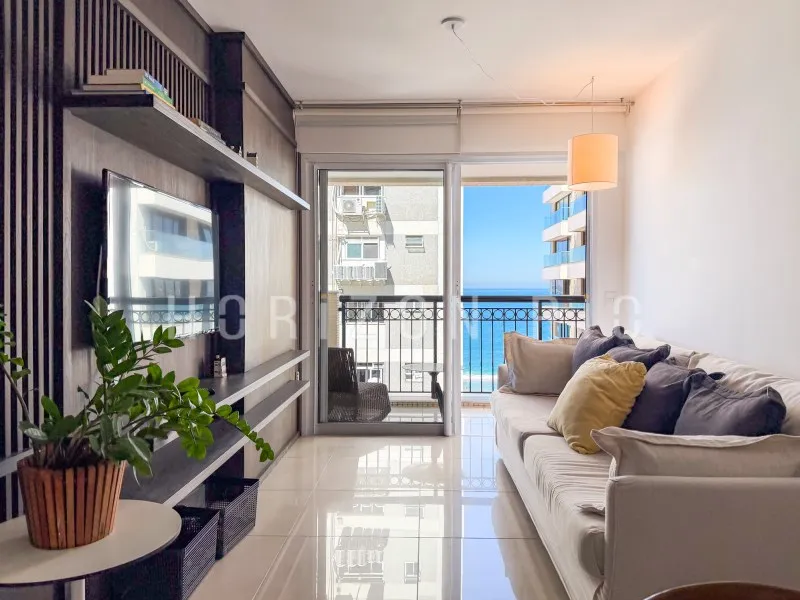 Departamento amueblado, 86 m², con vista al agua