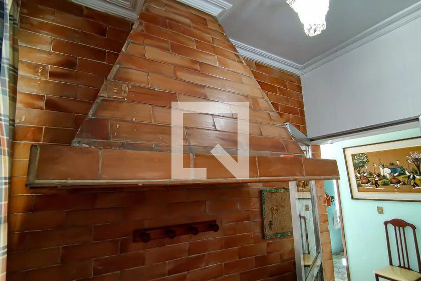 Rental house with 4 bedrooms and 600 m² — photo 14
