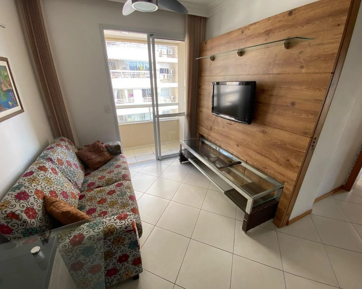 3-bedroom apartment with a water view — photo 18