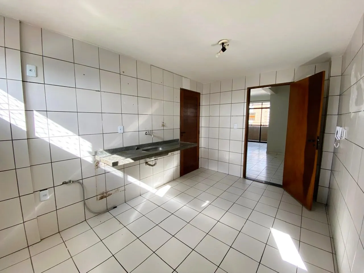 104 m² apartment with 3 bedrooms and 2 parking spaces — photo 11