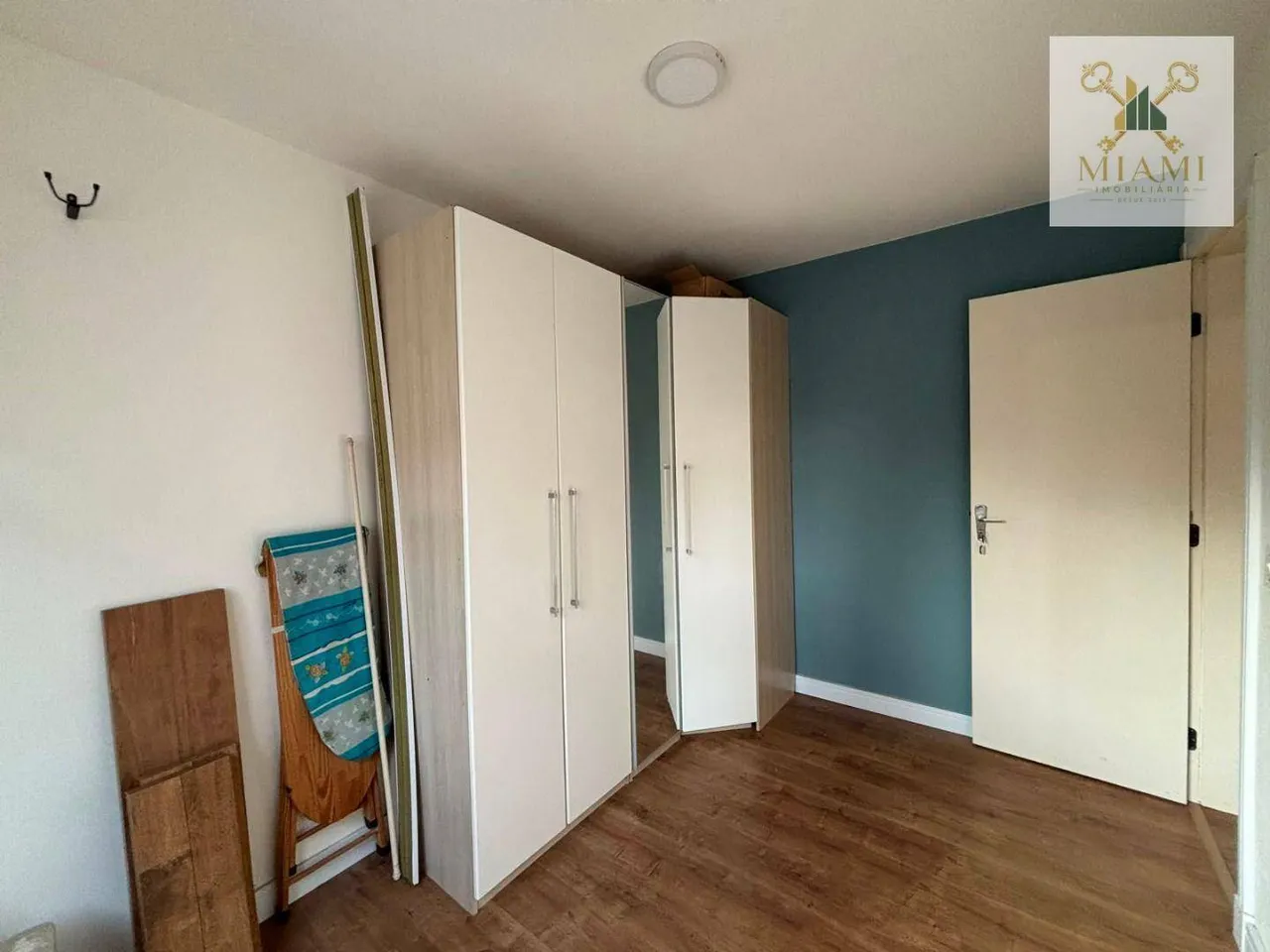 2-bedroom rental apartment with open-plan kitchen and parking — photo 12