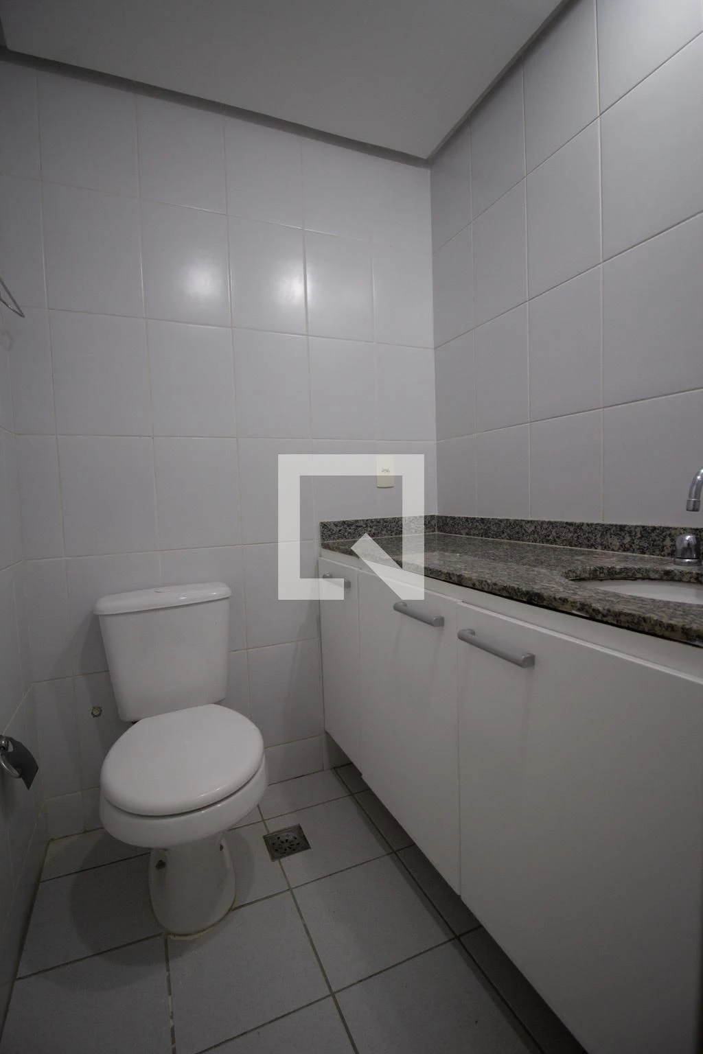 2-bedroom apartment in a building with a sauna — photo 16