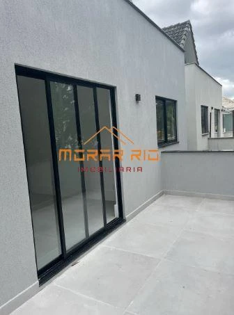 Casa de 4 quartos, sendo 3 suítes, 350 m²
