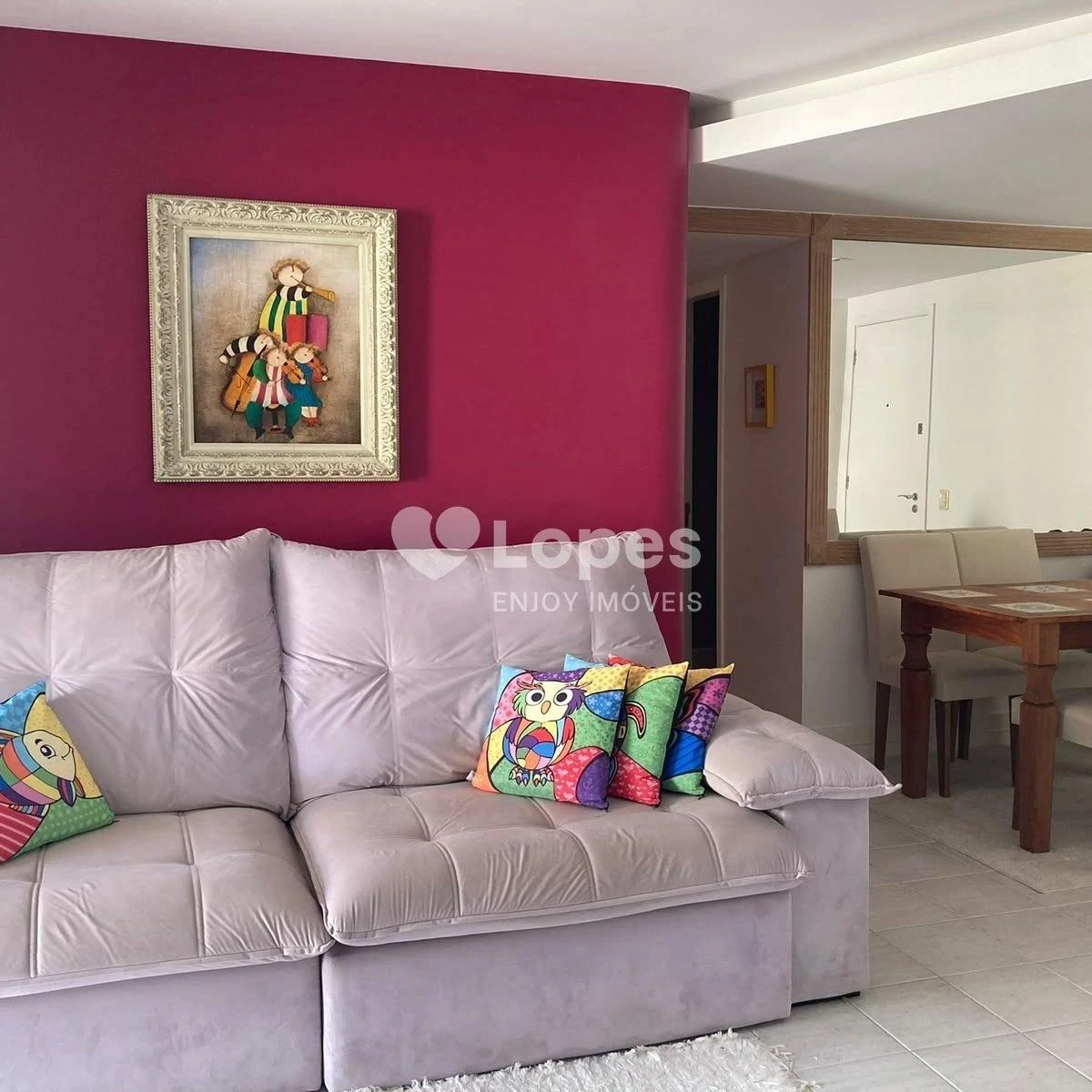 Furnished apartment, 96 m², with a glass-enclosed balcony — photo 9