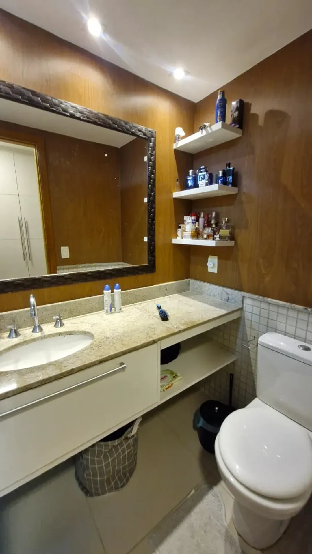 Furnished penthouse with 4 en-suite bedrooms, 186 m² — photo 15