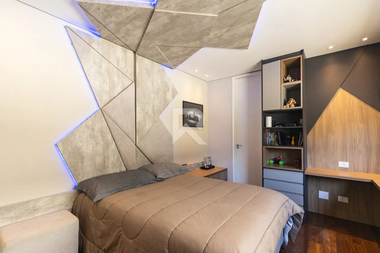House with open-plan kitchen and 400 m², 4 bedrooms — photo 31