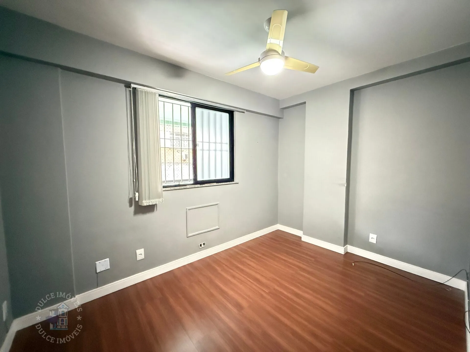 3-bedroom apartment with 1 en-suite and balcony — photo 6