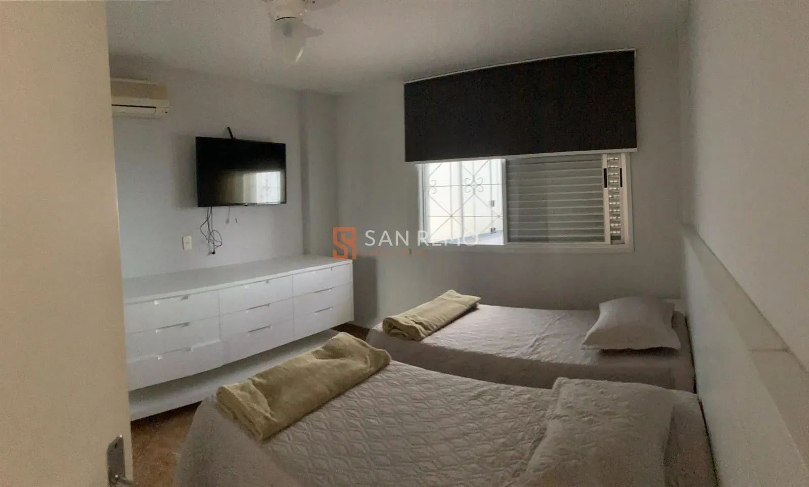 Apartamento de 2 dormitórios com cozinha separada 152 m² — photo 21