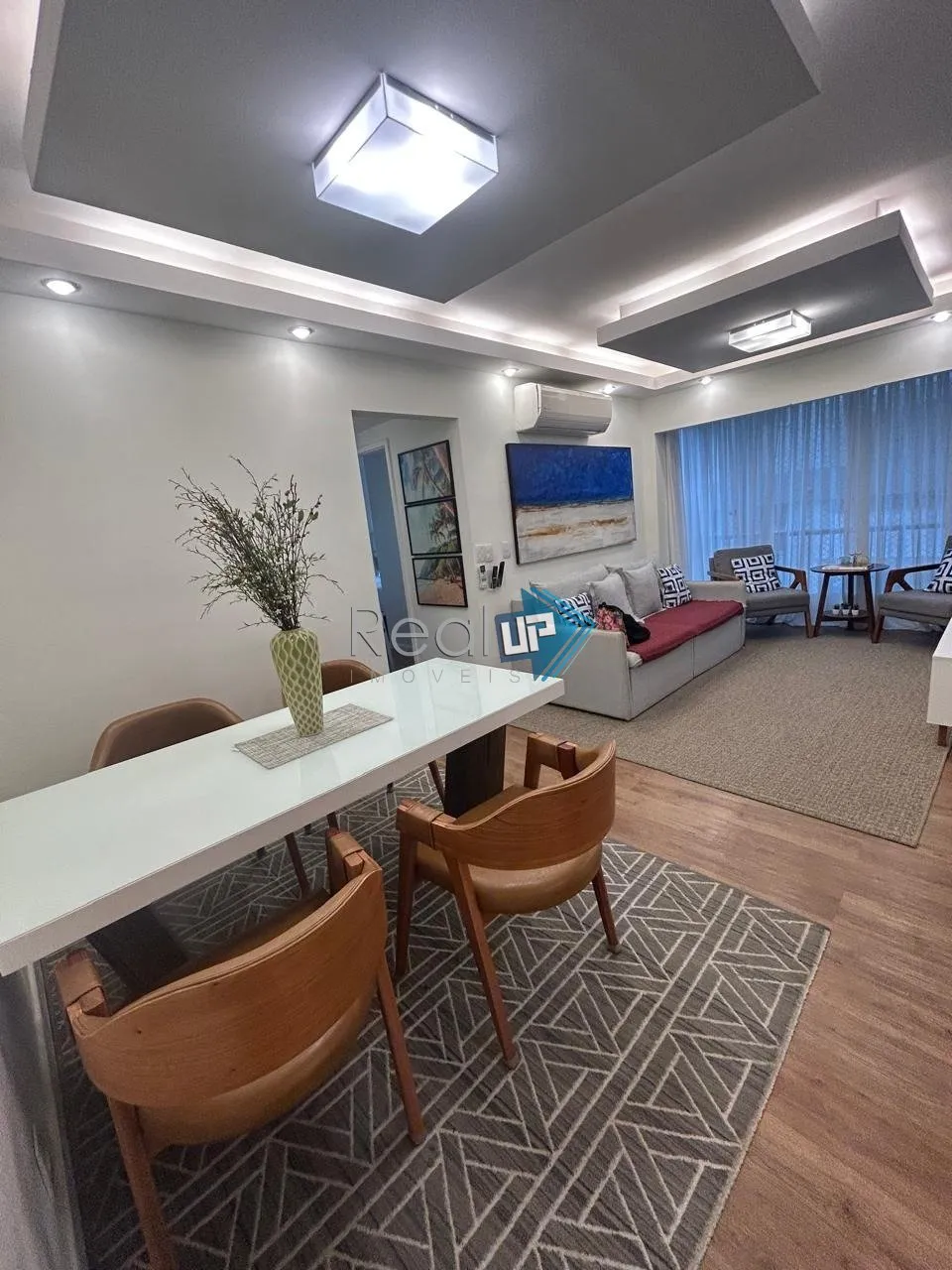 Apartment with 2 bedrooms, 2 bathrooms, and 1 parking spot — photo 9