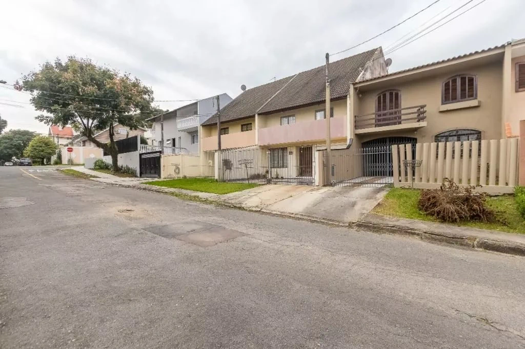 Two-story house with 3 bedrooms and 173 m², 2 parking — photo 4