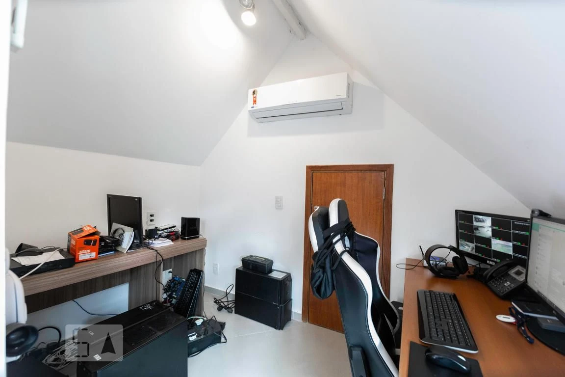 Casa mobiliada com 2 quartos em suítes e piscina privativa — photo 31