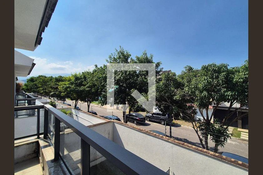 Casa em condomínio com 4 suítes e 150 m² — photo 37