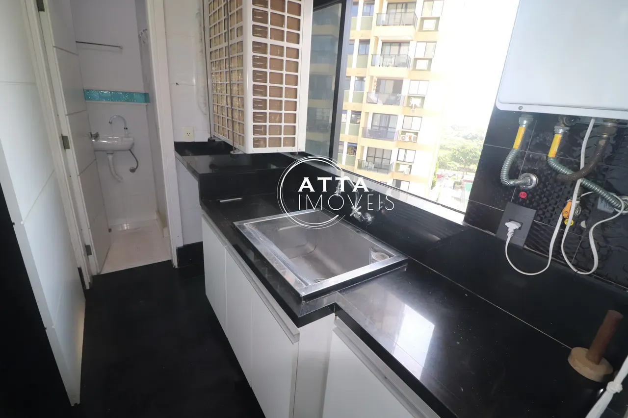 Ванна и 3 спальни: квартира 176 м² — photo 26