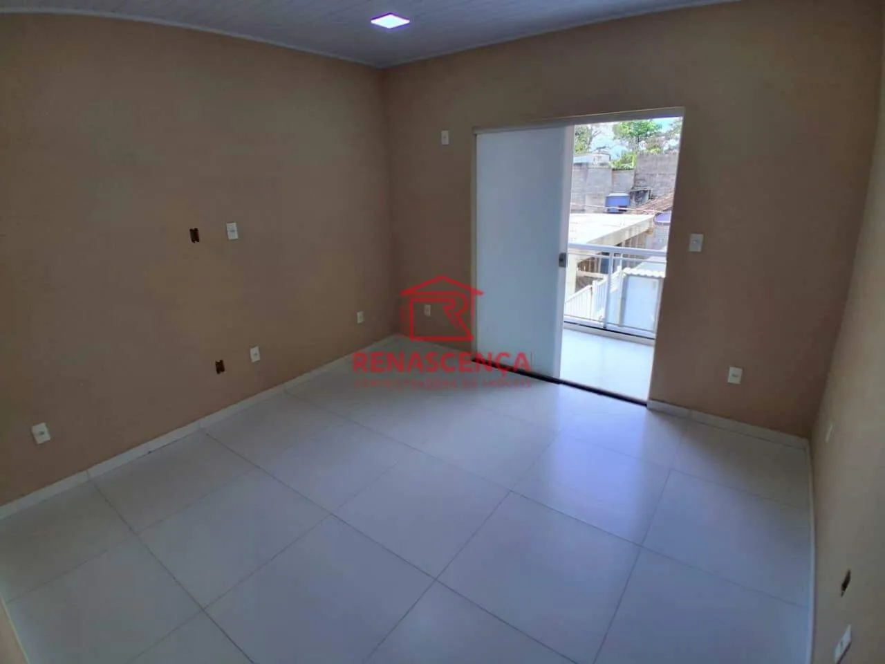 Duplex house with 2 bedrooms and 2 bathrooms — photo 2