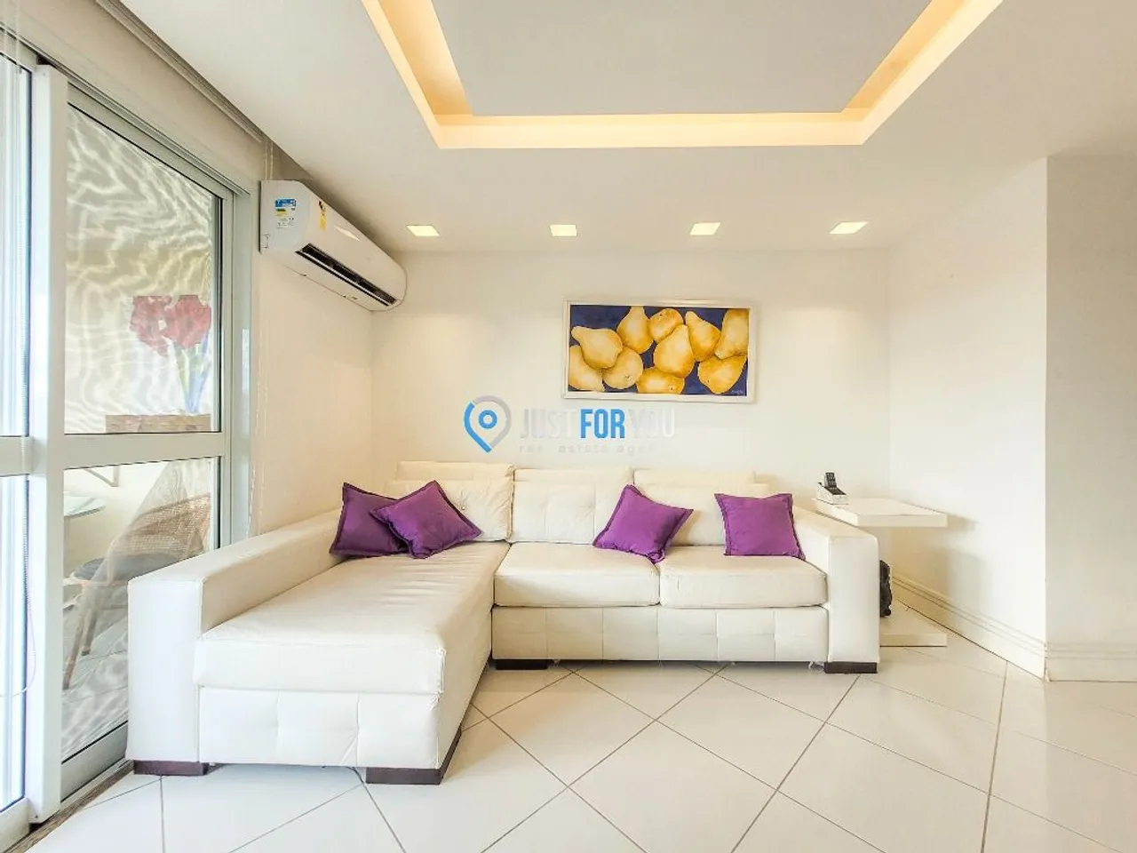 3-bedroom apartment 110 m² with enclosed balcony — photo 11