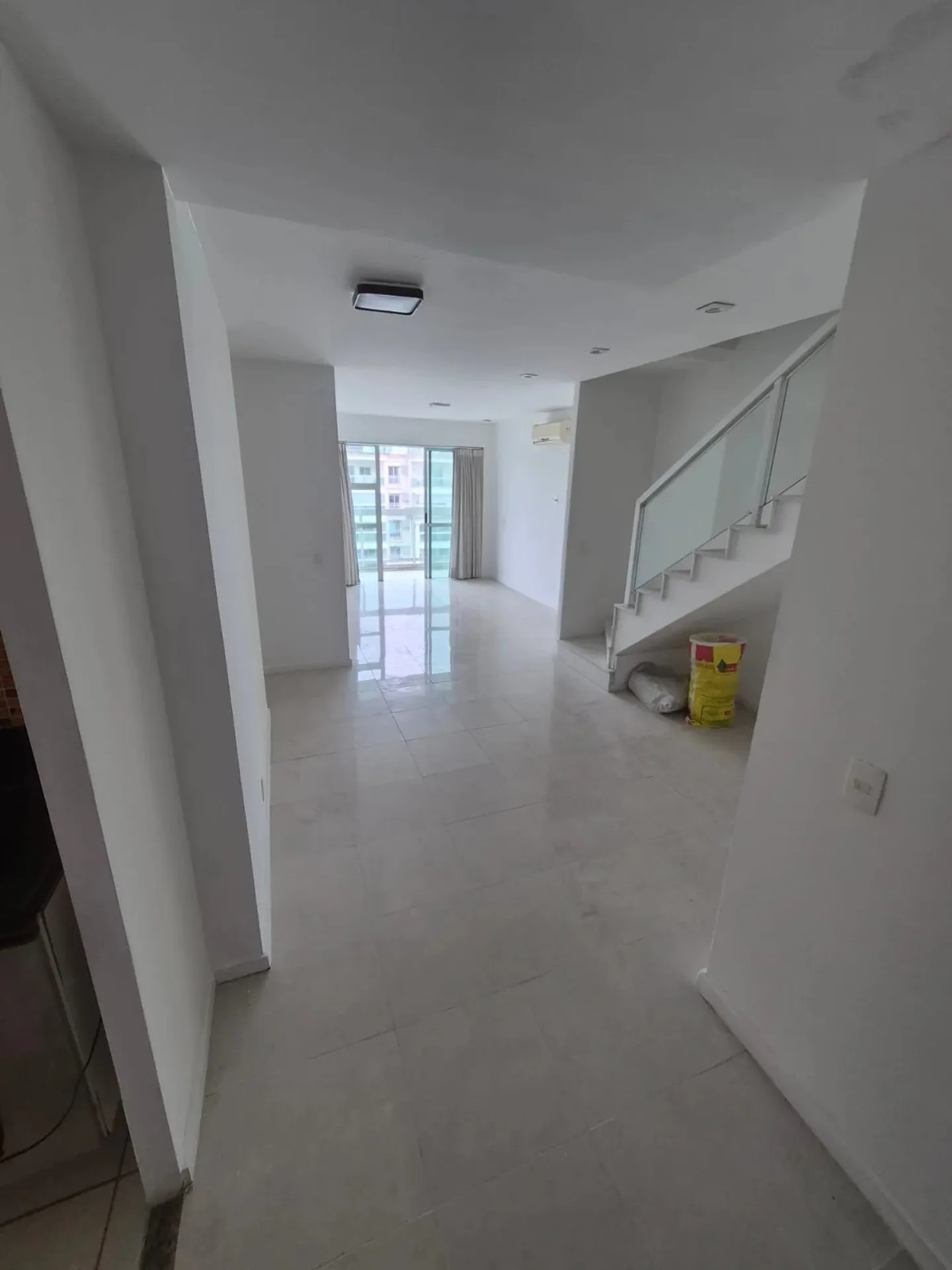 Apartment, 200 m², with floor-to-ceiling windows — photo 17