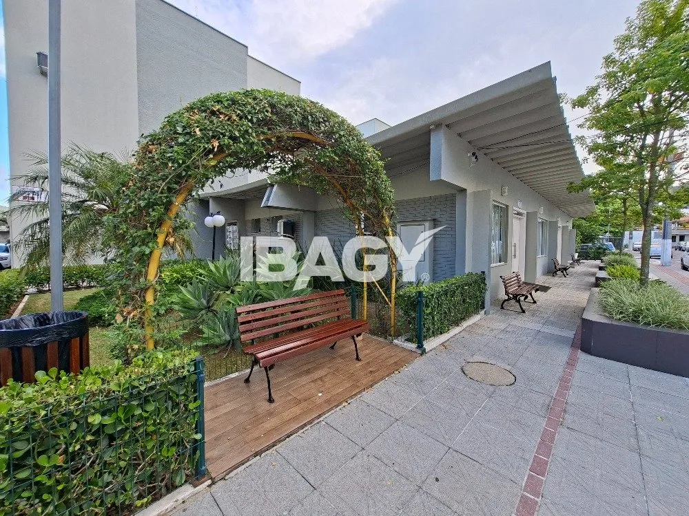 Затишна мебльована квартира з 2 спальнями 48 м² — photo 24