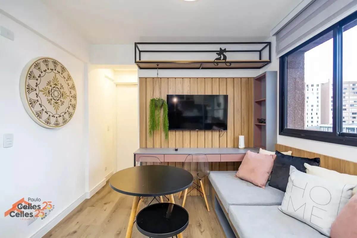 Home office in a one-bedroom apartment, 24 m² — photo 7