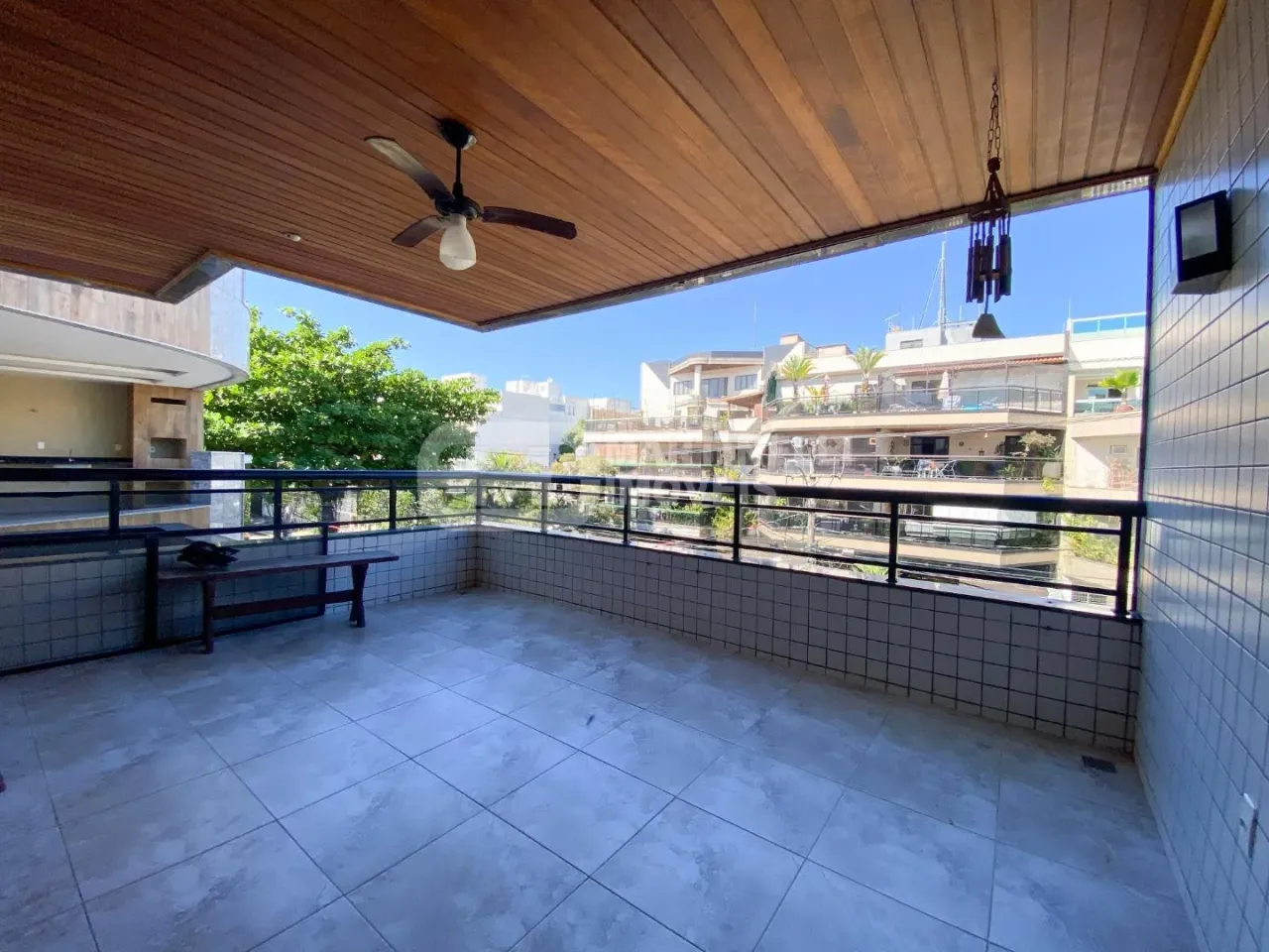 2-bedroom apartment with gas kitchen and 2 parking spots — photo 4