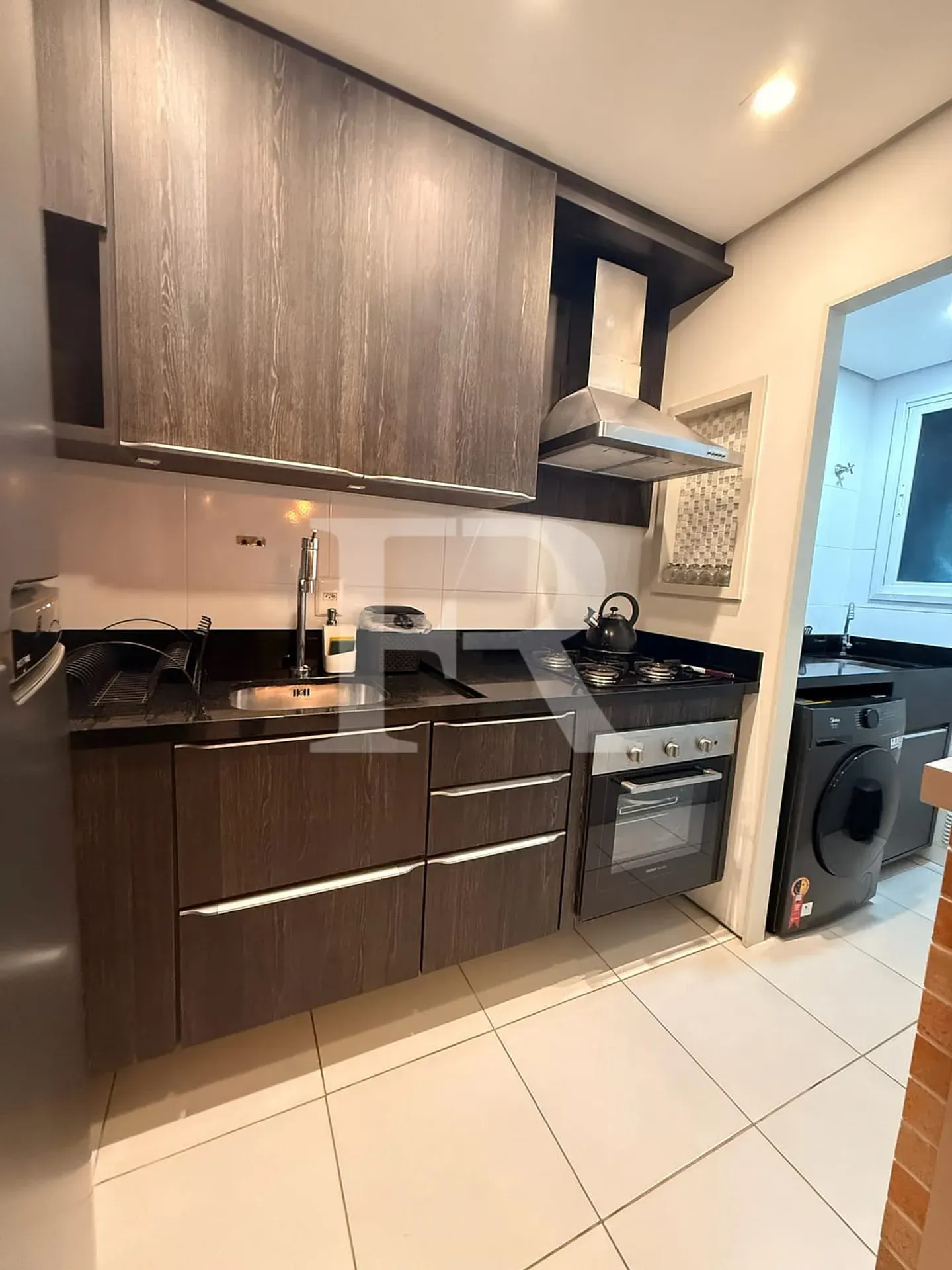2-bedroom apartment with balcony and charcoal grill — photo 31