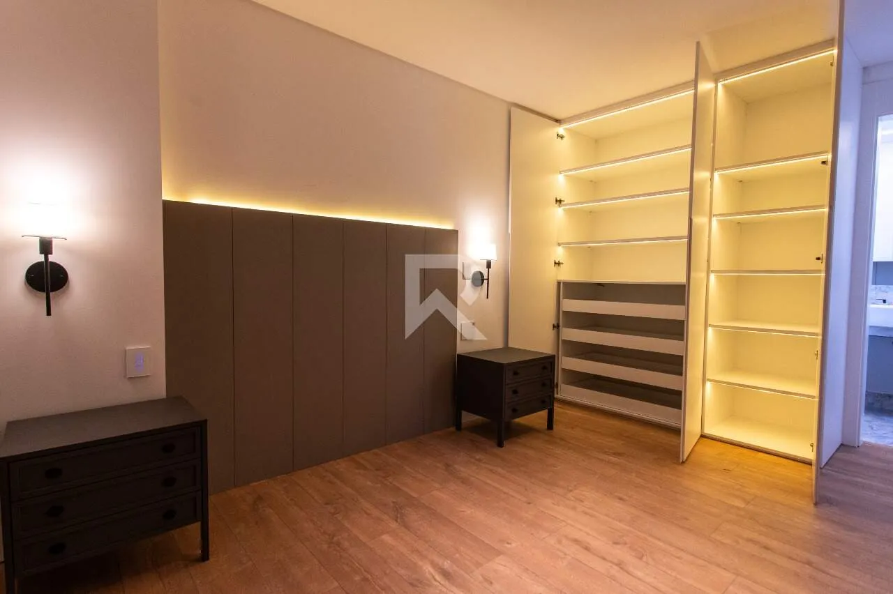 Apartamento amueblado de 2 dormitorios con balcón gourmet y 2 plazas — photo 12