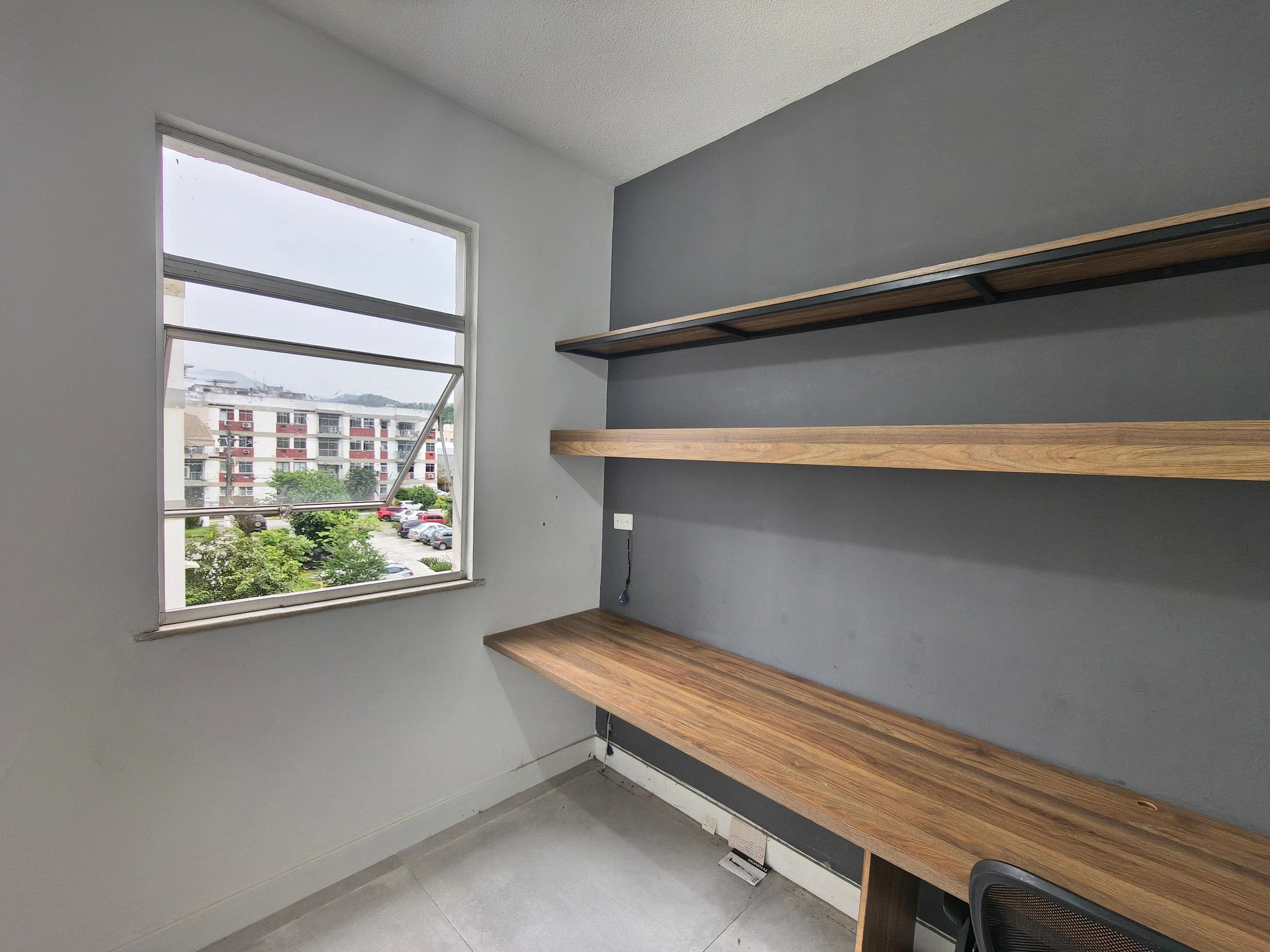 3-bedroom apartment with a park view — photo 42