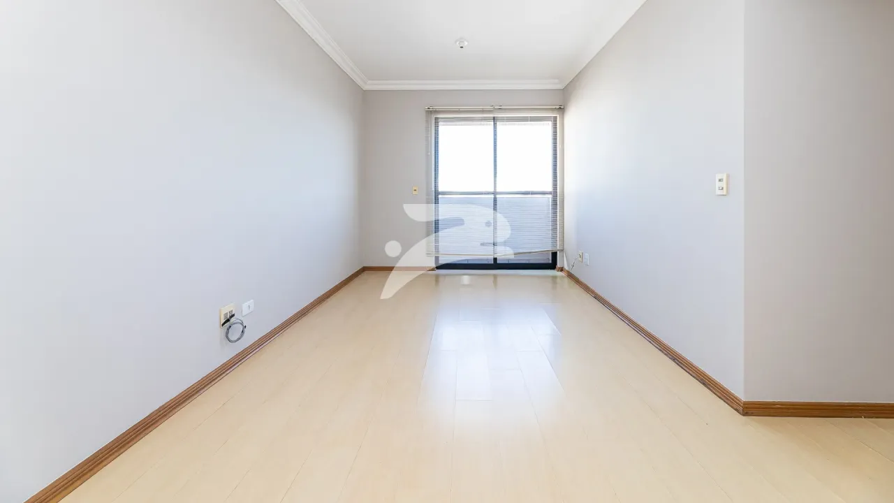 Квартира с 2 спальнями, 1 ванной и 1 местом — photo 3