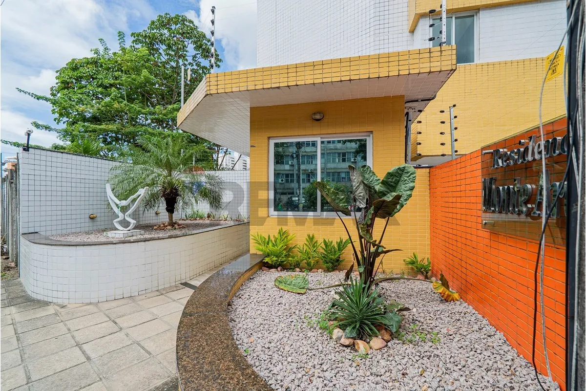 Apartamento de 3 quartos em condomínio com piscina — photo 32