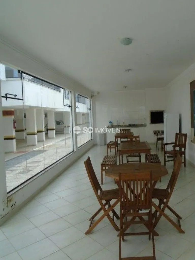 Furnished 1-bedroom apartment with 45 m² and parking space — photo 6