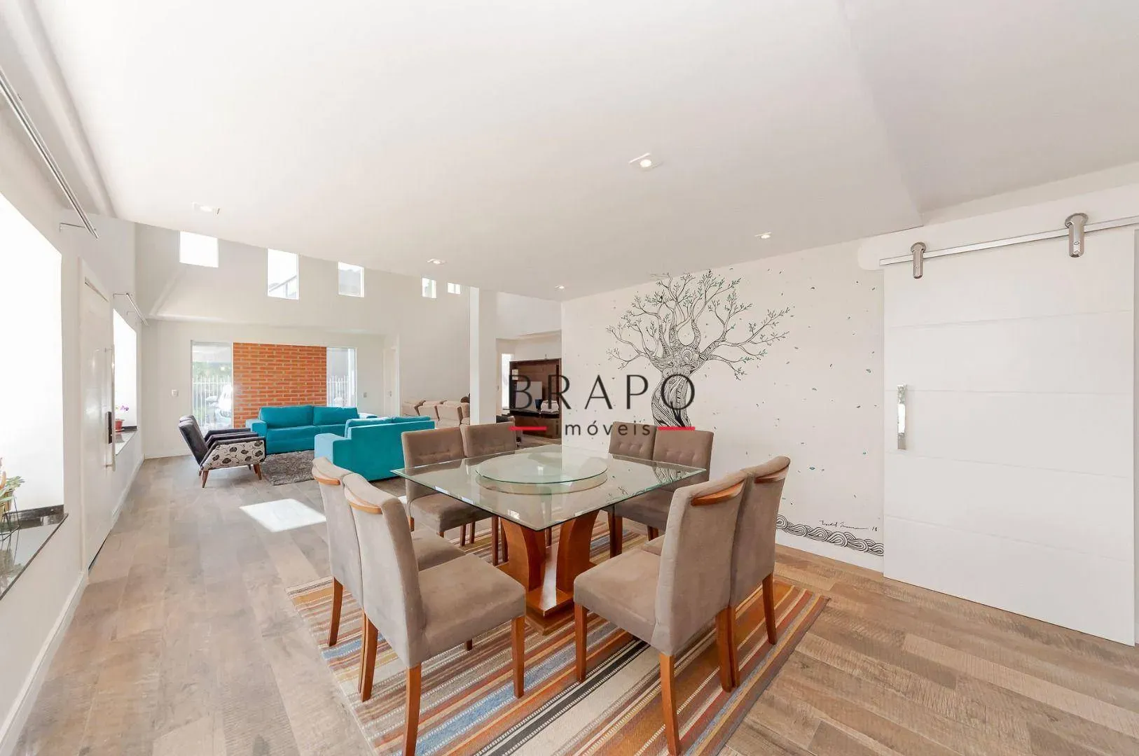 Мебльований будинок на 4 спальні та 540 м² — photo 4