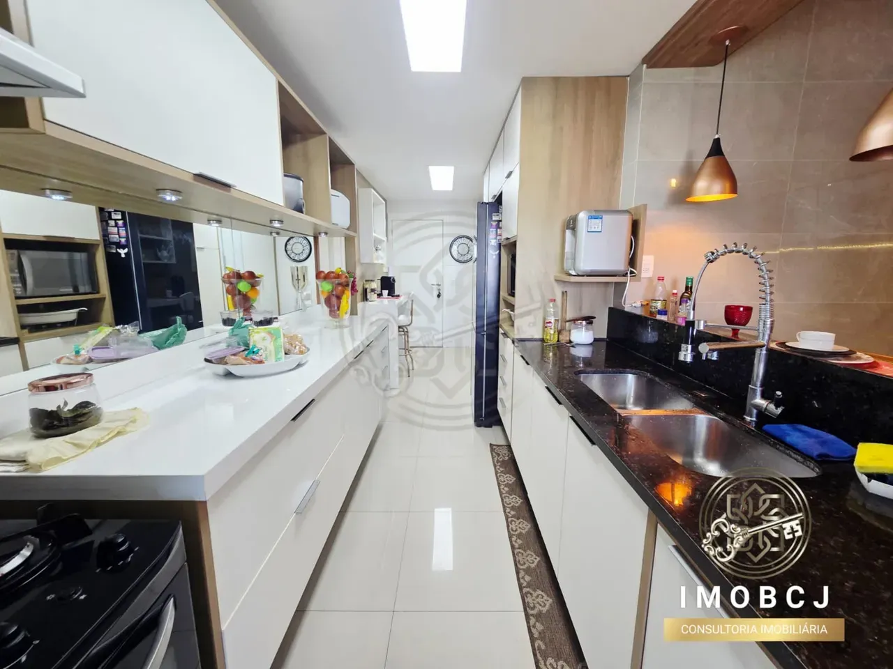 Apartamento mobiliado com 3 quartos e 146 m² — photo 29