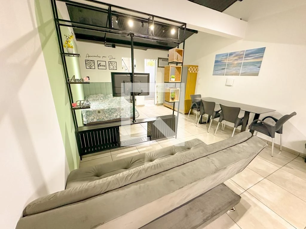 Furnished house, 32 m², with a garden