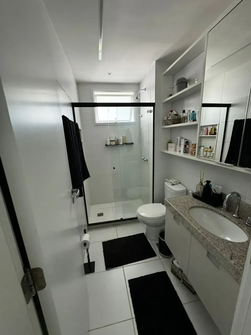 Furnished 80 m² apartment with 2 bedrooms and balcony — photo 8