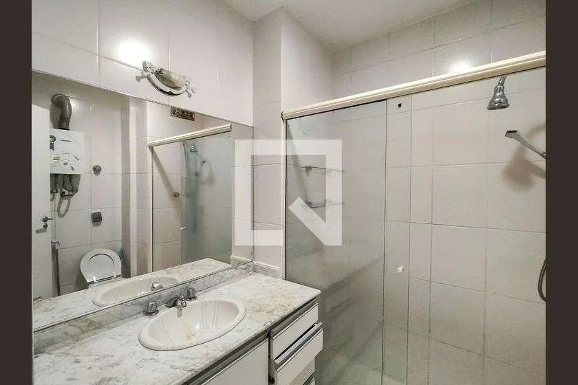 4-bedroom apartment with 3 bathrooms and 128 m² view — photo 13