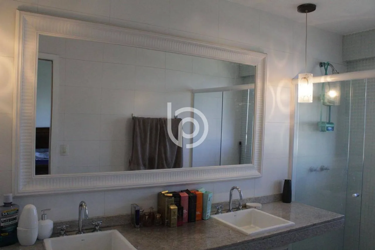 Furnished apartment with a closed kitchen and 4 bedrooms — photo 15