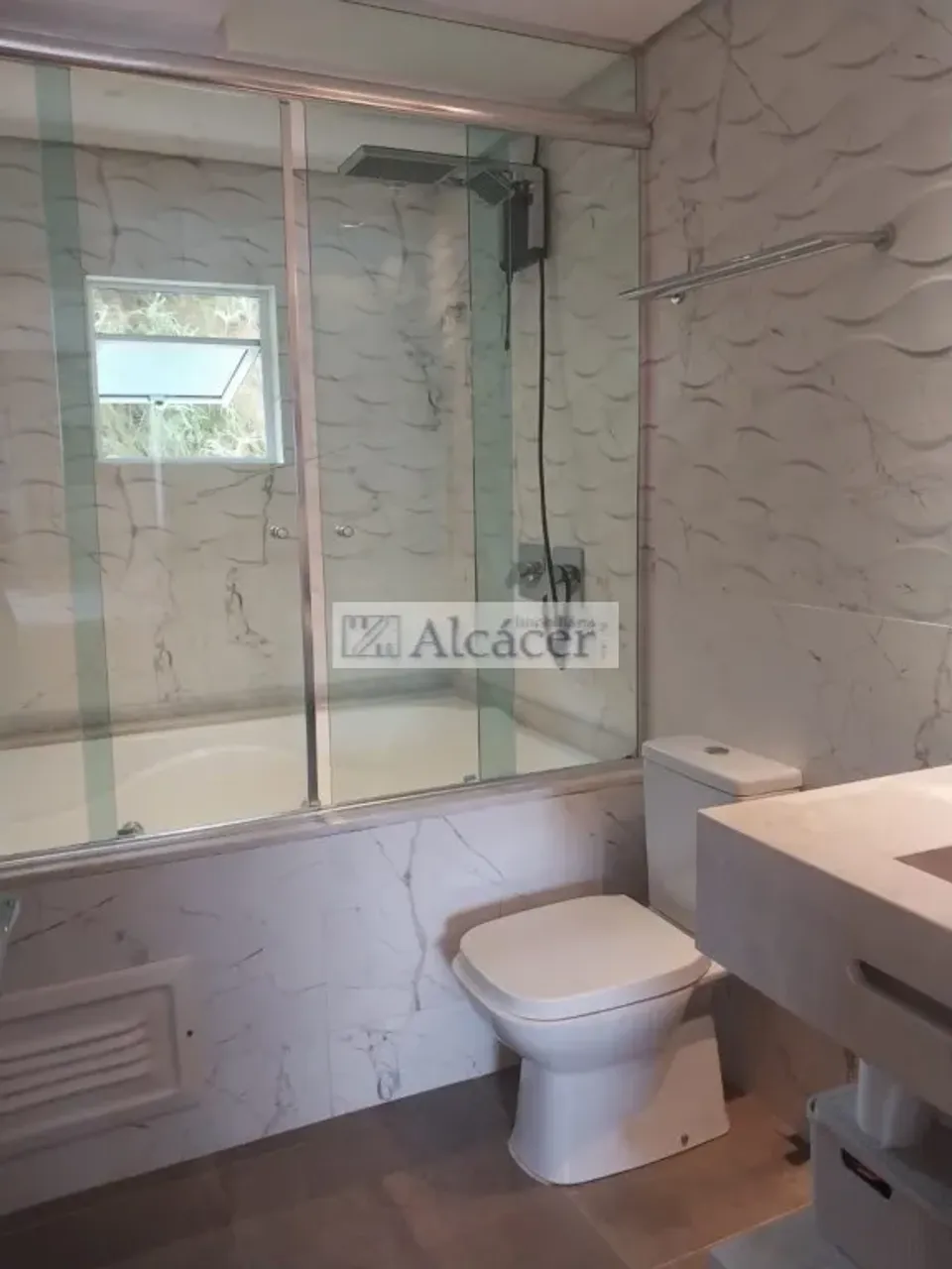 Casa para aluguel com 520 m², 5 quartos e varanda — photo 10