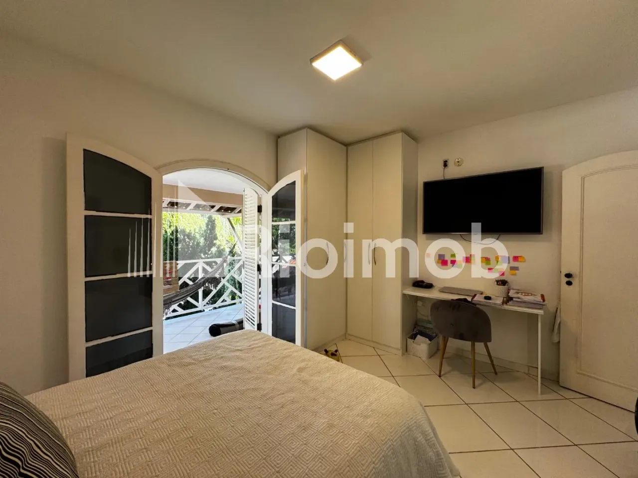 Furnished house with 4 bedrooms and an open-plan kitchen — photo 16