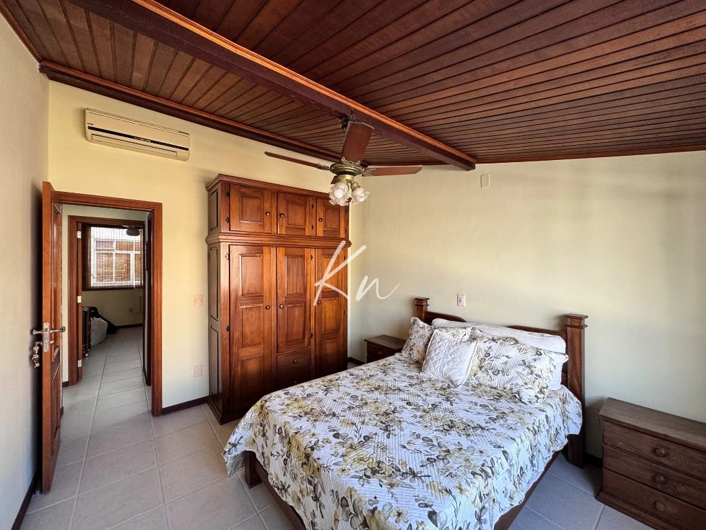Furnished apartment, 254 m², with a grill on the balcony — photo 14