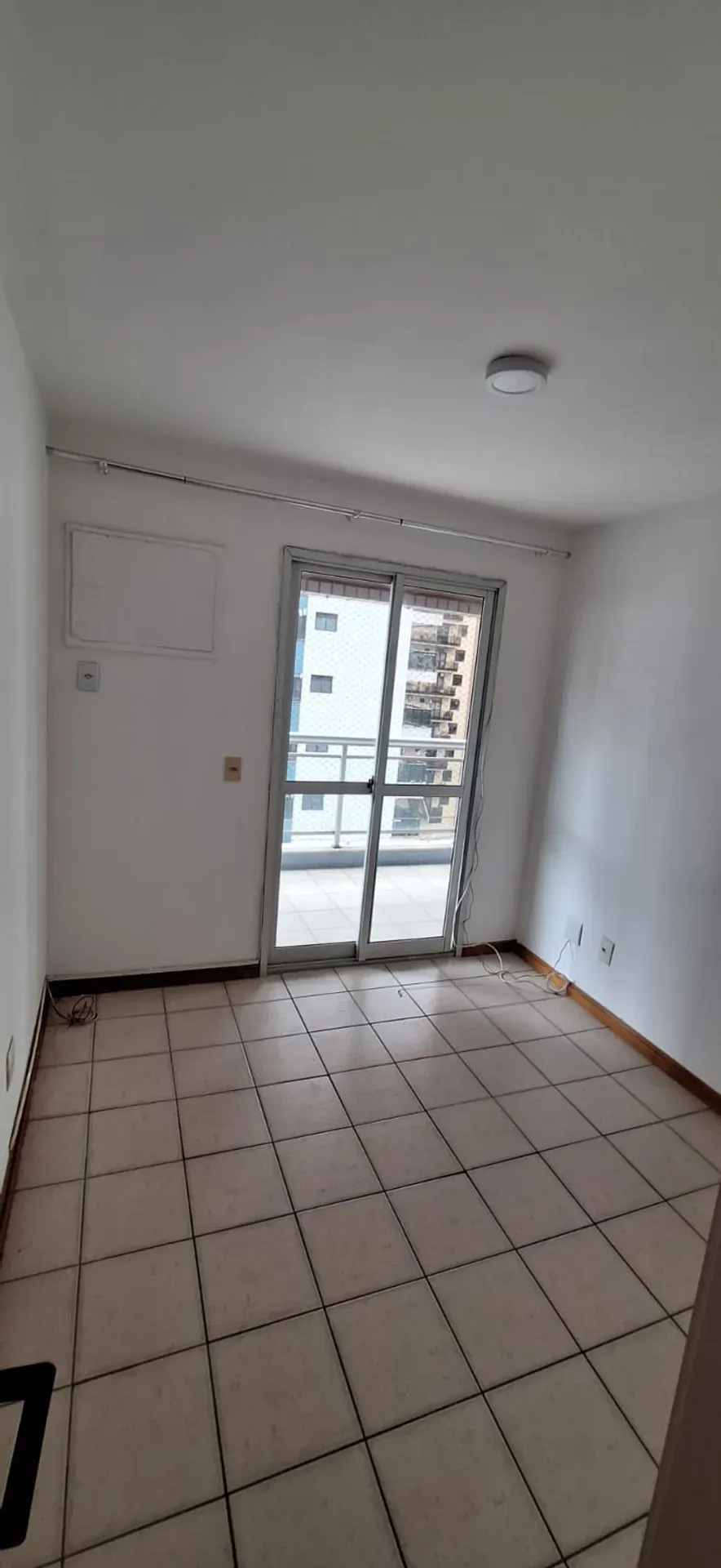 70 m² apartment with 2 bedrooms and 2 bathrooms — photo 32