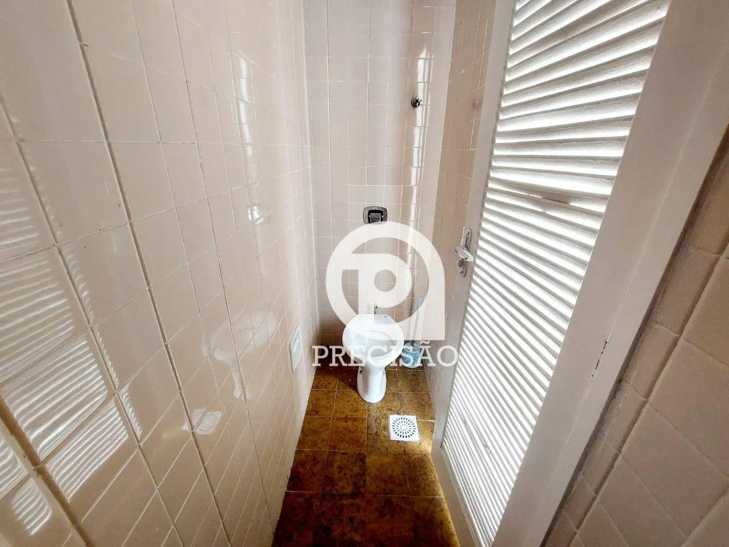 70 m² apartment with laundry area and 1 bedroom — photo 24