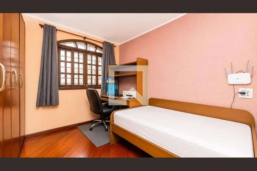 House with 4 bedrooms and 275 m² plus shared BBQ area — photo 7