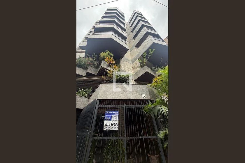 2-bedroom apartment with a mountain view in Rio de Janeiro — photo 41